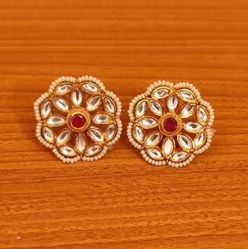 Red studs 1