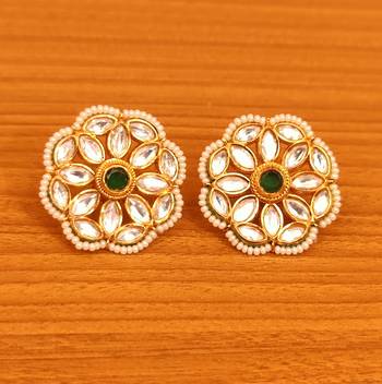 Green studs 1