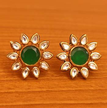 Green studs 1