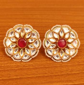 Red studs 1