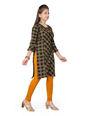 Black plain cotton kids-tops 3