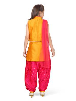 Yellow plain silk salwar suit 4