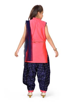 Red plain silk salwar suits 4