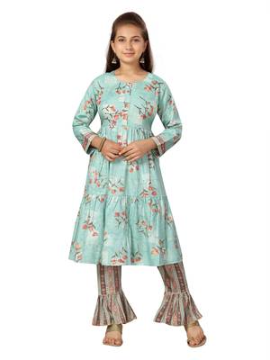 Green plain cotton girls kurtis and bottom 1