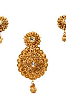 White gold plated antique gold Copper   Pendant  pair of Earrings