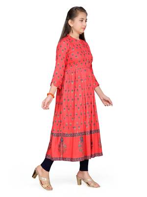 Red plain cotton girls kurtis and bottom 3
