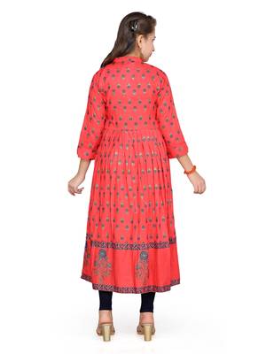 Red plain cotton girls kurtis and bottom 4