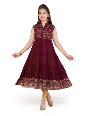 Maroon plain cotton girls kurtis and bottom 1