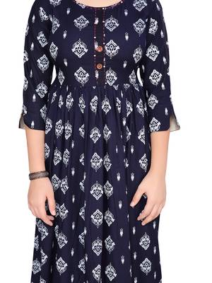 Blue printed cotton girls kurtis and bottom 5