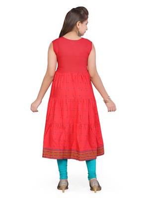 Red printed cotton girls kurtis and bottom 4