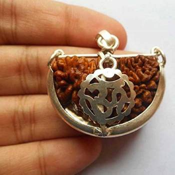 Brown plain yellow gold Brass And Beads  Pendant 3
