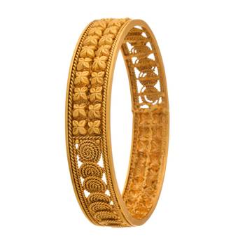 Gold bangles-and-bracelets 1