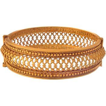Gold bangles-and-bracelets 1