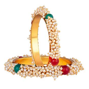 Gold bangles-and-bracelets 3