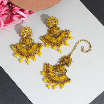 Yellow danglers-drops 1