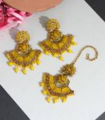 Yellow danglers-drops