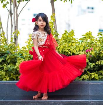 hand embroidered zari work red and golden attached dupatta lehenga 1