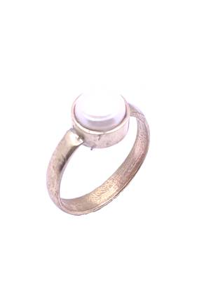 Raviour Lifestyle Pearl (Moti) 9.15 Ratti White Pearl 100% Original Gemstone Ashtadhatu Rashi Ratna Ring  1