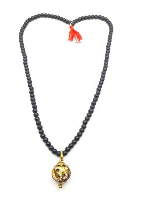 Lord shiv punchmukhi rudraksha Om pendant With Black Hakik Agate 108 beads Mala For Good Luck and Mahadev Blessing 2