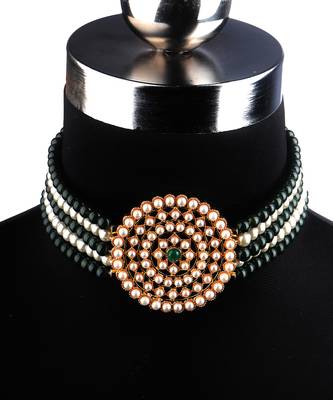 Green Choker Design Traditional Stylish Fancy Pearl Necklace Jewellery Set for Women 4