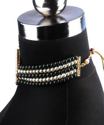Green Choker Design Traditional Stylish Fancy Pearl Necklace Jewellery Set for Women 5
