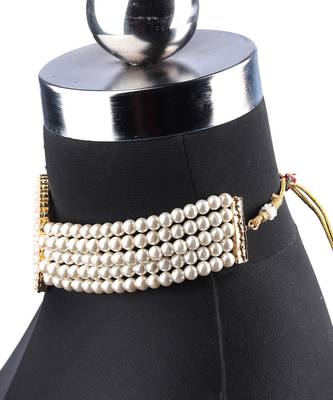 White Plated Pearl Diamond Kundan Choker Necklace with Round Earrings Traditional Jewellery Set 3
