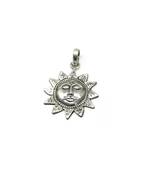 Raviour Lifestyle Surya sun silver locket for gaining power of sun