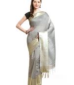 Grey Colored Dobby Handloom Saree with an unstitched Blouse Piece