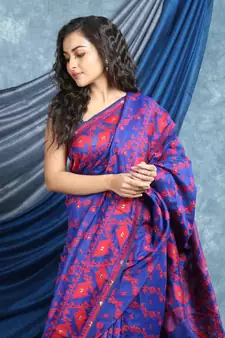 Blue Woven Blended Cotton Saree Without Blouse