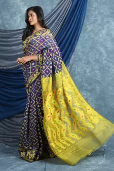 Blue Woven Blended Cotton Saree Without Blouse
