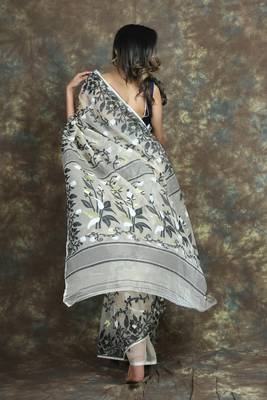 Off white woven blended cotton saree  4