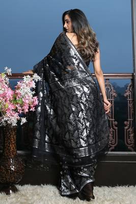 Black jamdani saree with all over silver zari work 4