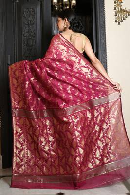 Magenta jamdani saree with all over golden zari work 4