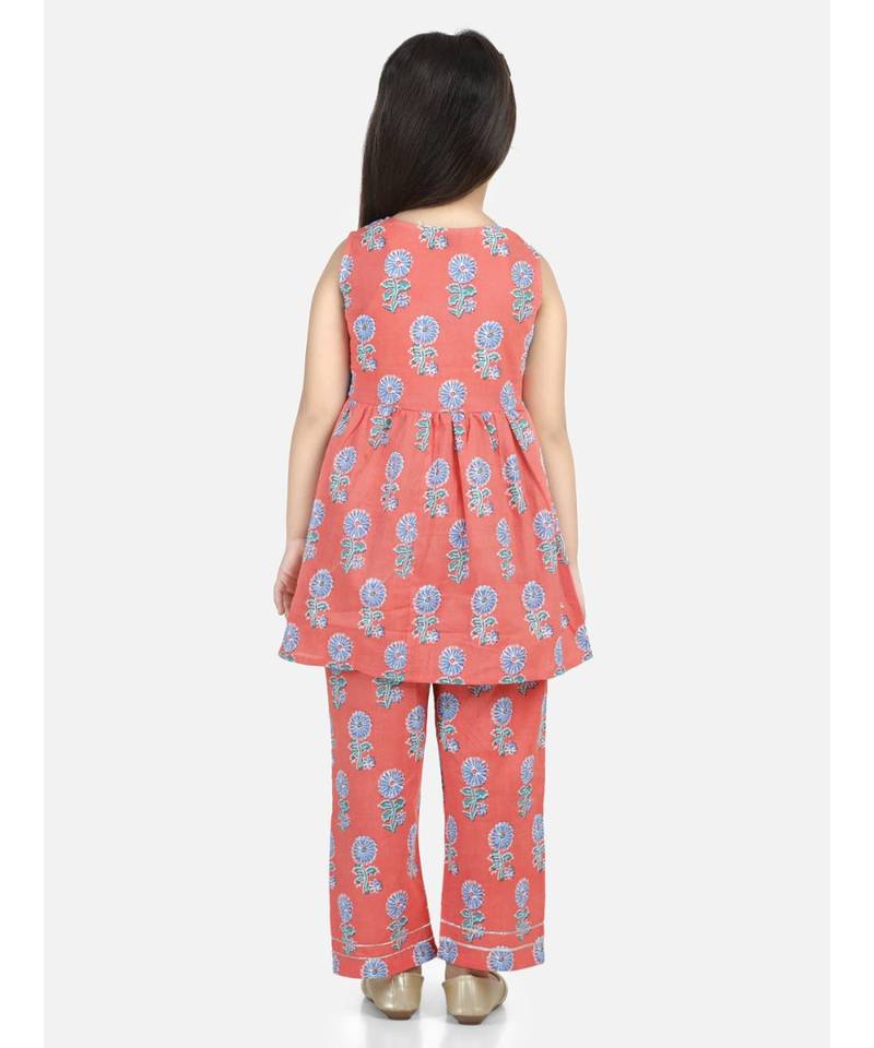 Sleeveless Coral Cotton printed stitched  girls kurti &   palazzo