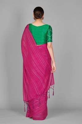 Pink plain satin saree with blouse 3