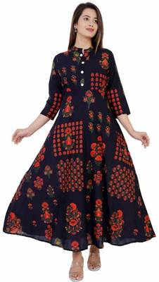 Attractive Woman Gown 1