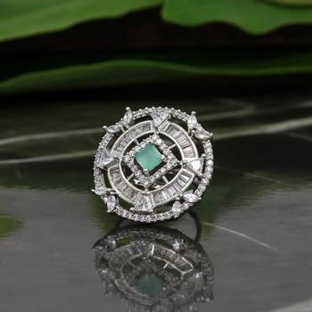 Green rings 1