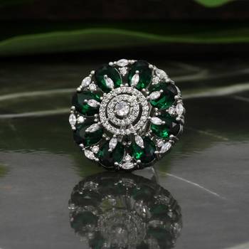 Green rings 1