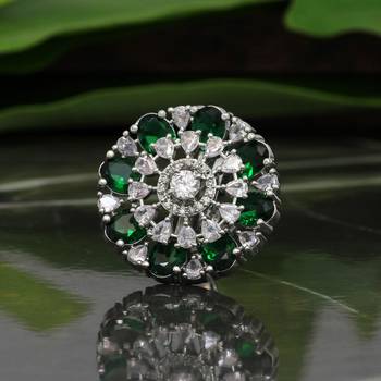 Green rings 1