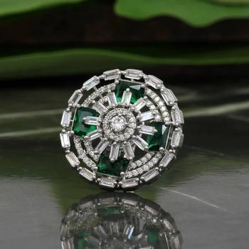 Green rings 1