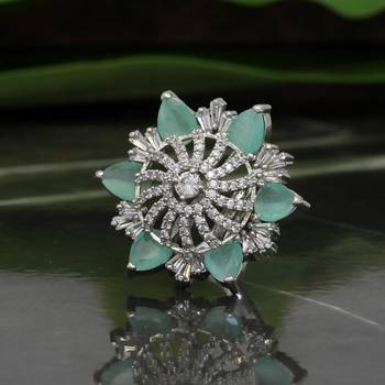 Green rings 1