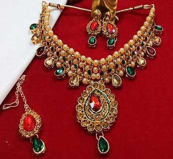 Multicolor necklaces 1
