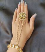 Golden Kundan Haath phool Hath Panja