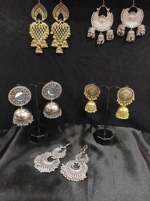 Set Of 5 Earrings 1