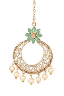 Green diamond maang-tikka
