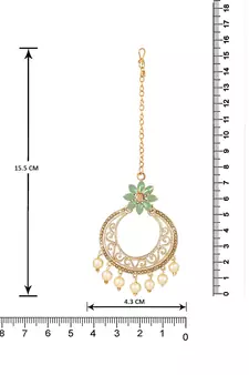 Green diamond maang-tikka