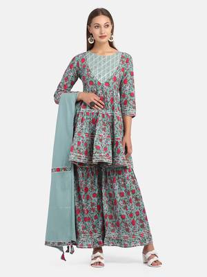 Green Floral Printed Kurta With Flared Palazzo And Dupatta 6