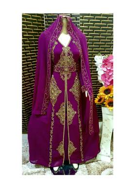 Magenta Georgette Zari Work Kaftan 1