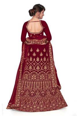 Maroon embroidered velvet semi stitched lehenga 3