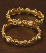 Matte Finished Pearl Embellished Temple Bangles BD441
